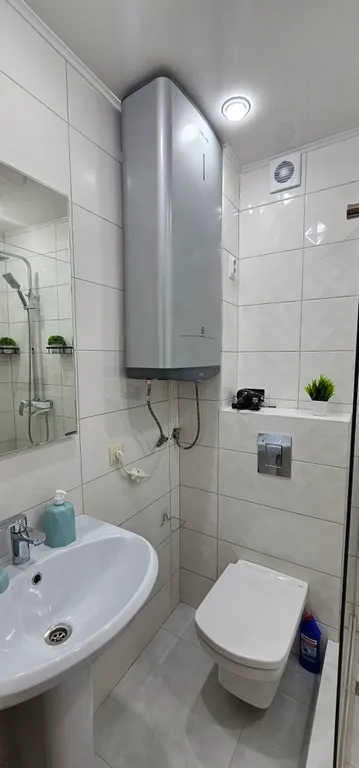 Уютная светлая квартира на берегу моря в центре