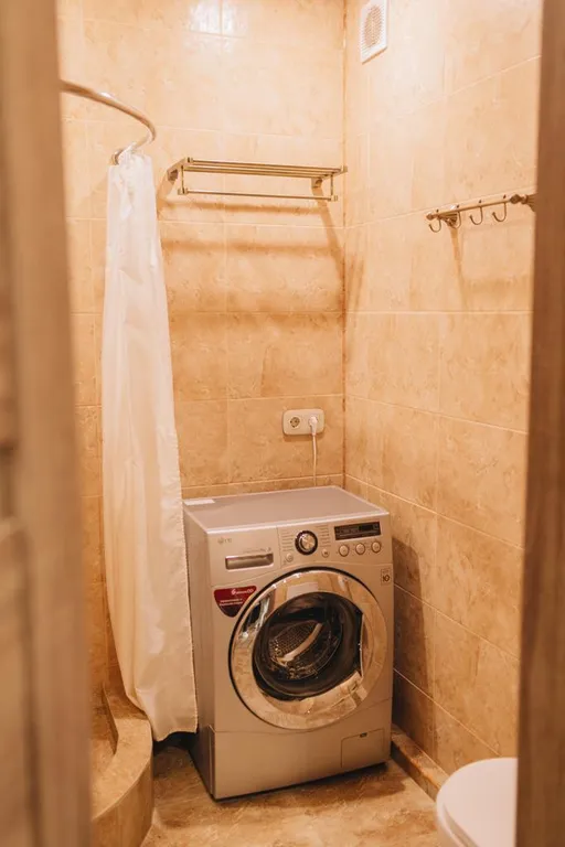 Квартира Апартаменты в 100 м от моря в тихом центре — Анапа