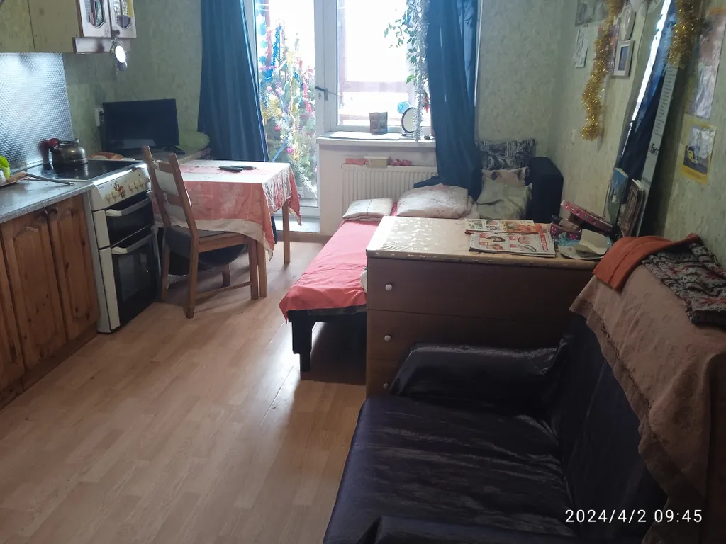 Комната в 2х комнатной квартире, с хозяевами