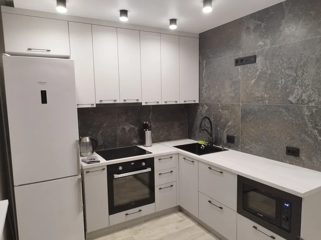 Квартира в центре города — аренда посуточно в Старый Оскол