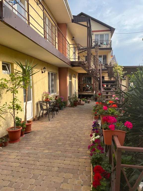 Двухкомнатный номер с кухней и бассейном