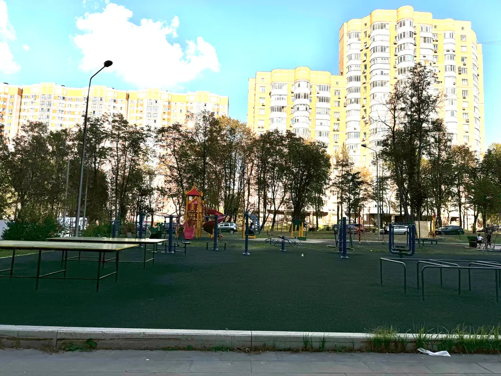 Квартира Уютная квартира около метро Беляево — Москва