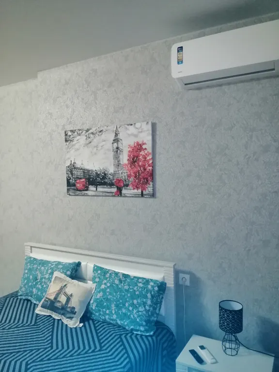 Большая  однокомнатная, квартира  51 кв. м