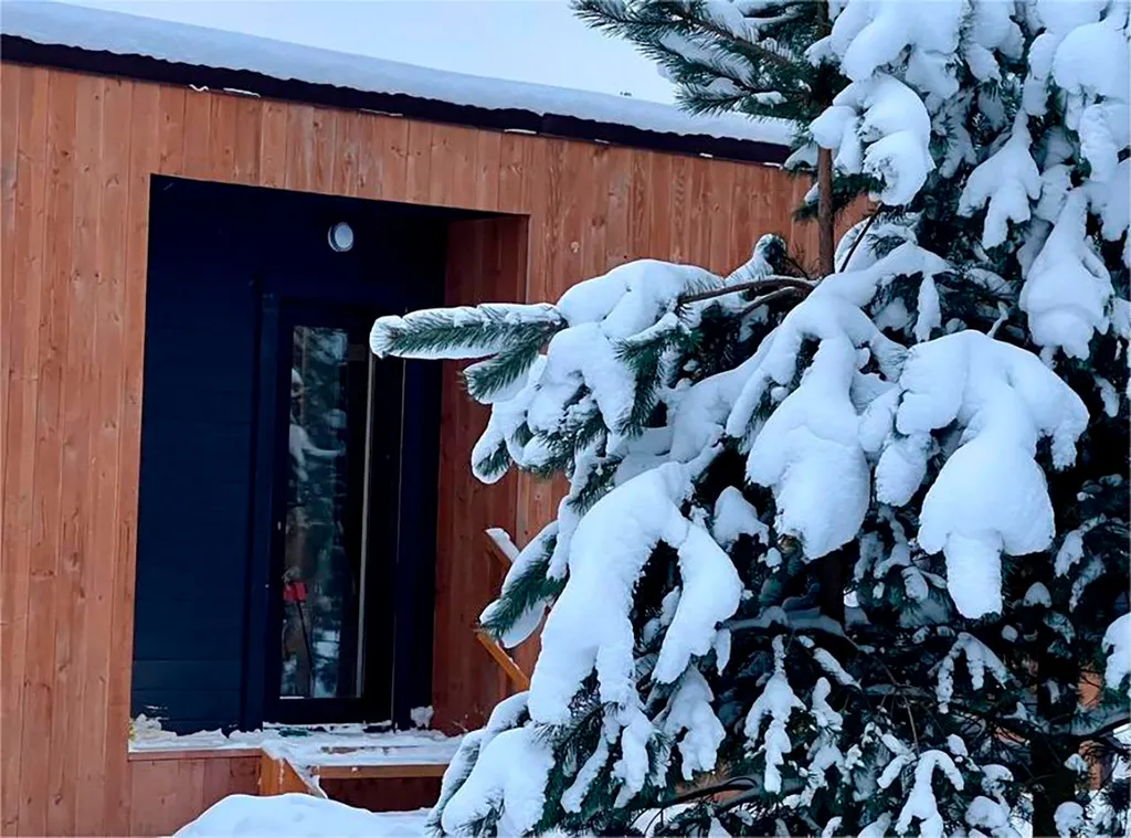 Уютный дом рядом с озером