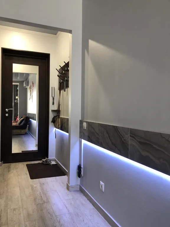 Двухкомнатная квартира с панорамными окнами