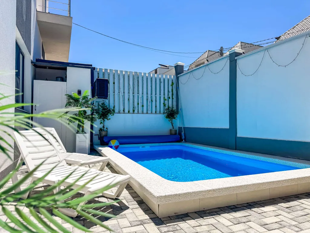 5-комнатный Дом