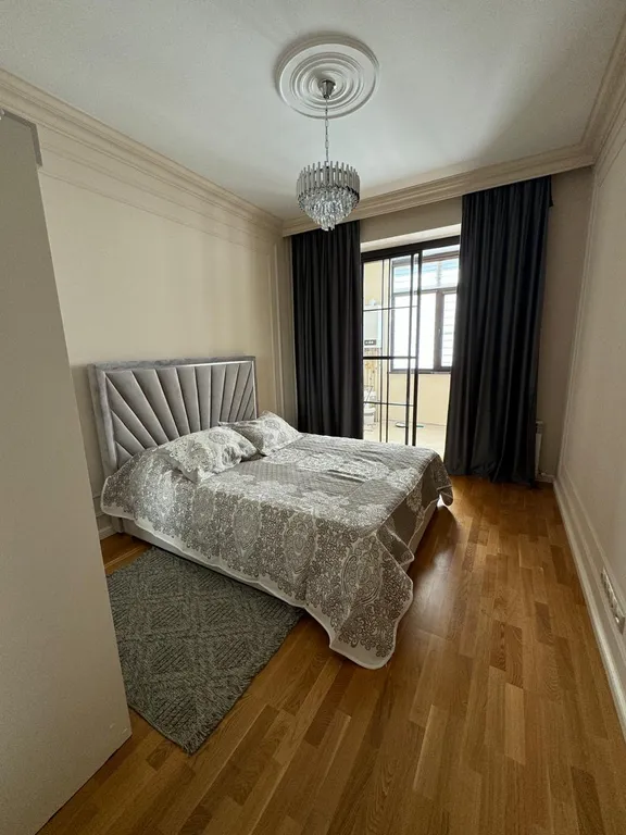 Уютная евродвушка с новым ремонтом на первой береговой линии