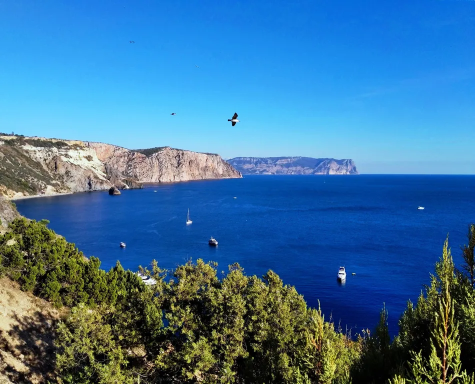 Коттедж Домик у грота Дианы — Севастополь