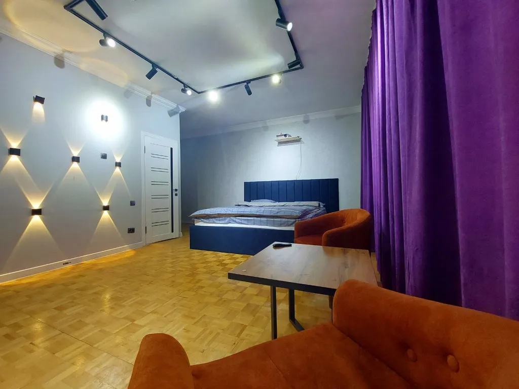 Квартира Комната — аренда посуточно в Бишкек