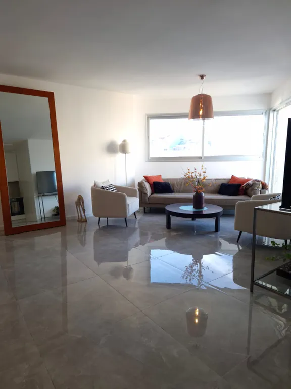 Квартира класса люкс на берегу моря