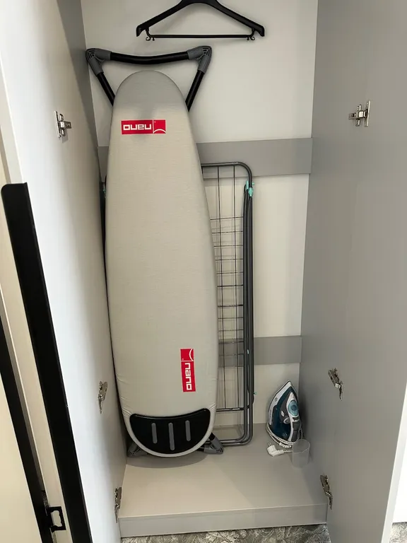 Стильная двухкомнатная квартира в тихом месте, центр города, цирк