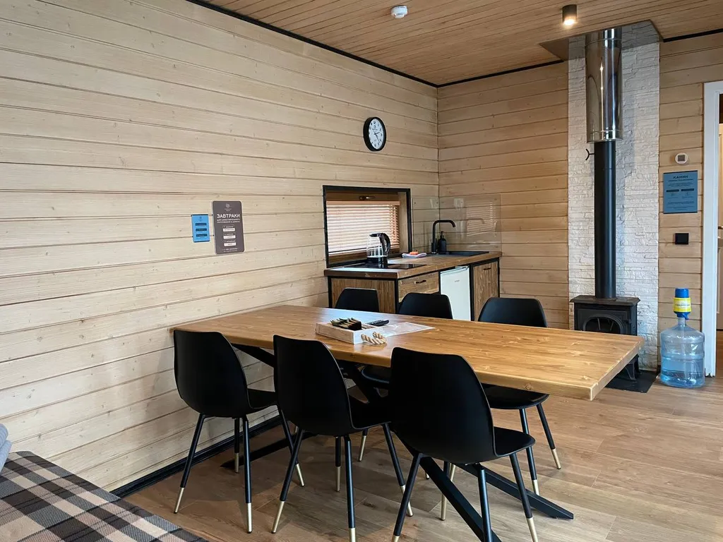 Плавучий дом Судак