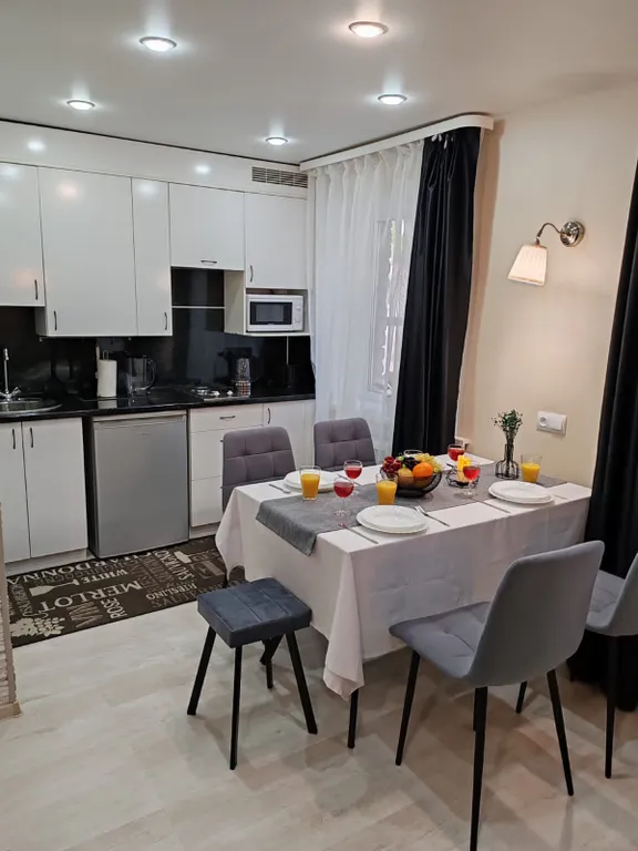 Уютная 3-комнатная квартира у Кремля