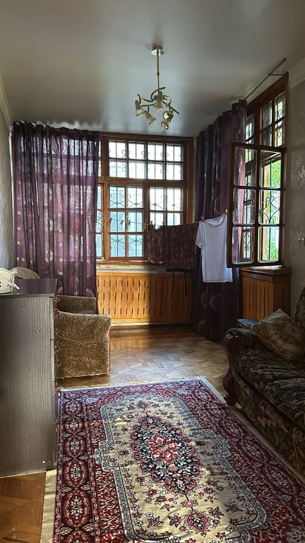 Уютный двухэтажный дом недалеко от моря