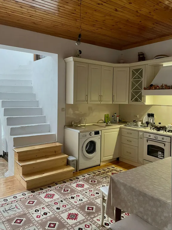 Уютный большой дом в центре Гуниба