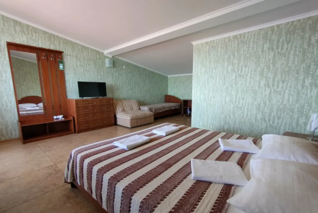 Квартира Комната — Алупка