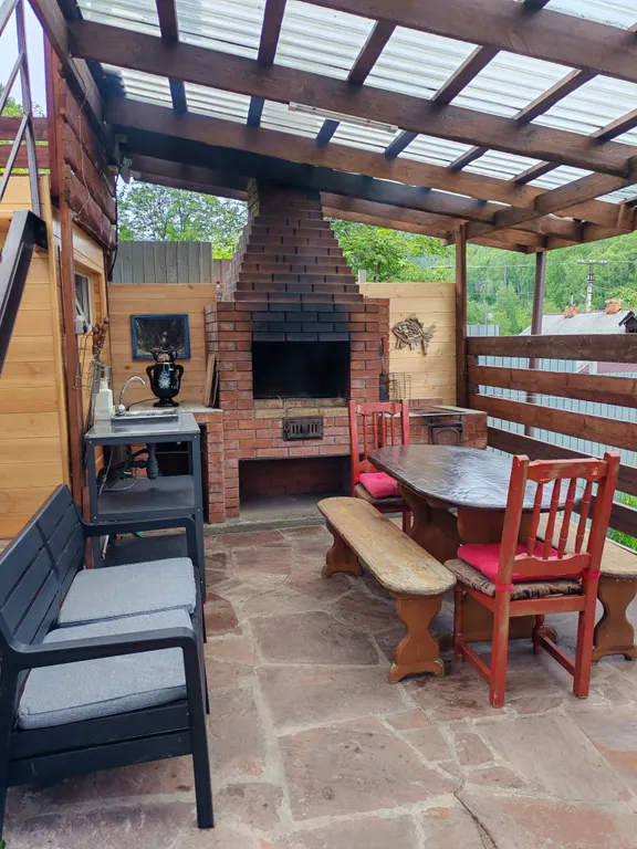 Небольшой уютный домик для отдыха на Байкале