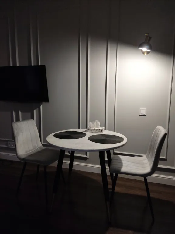 Винная Божоле ROOMS