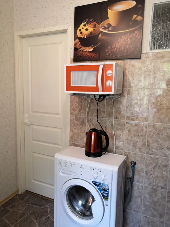 Апартамент возле Ворошиловского ТЦ