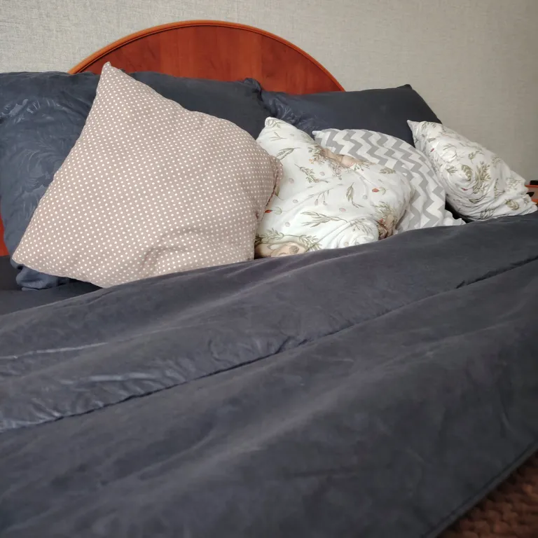 Квартира Квартира в сердце Нефтяников — Омск