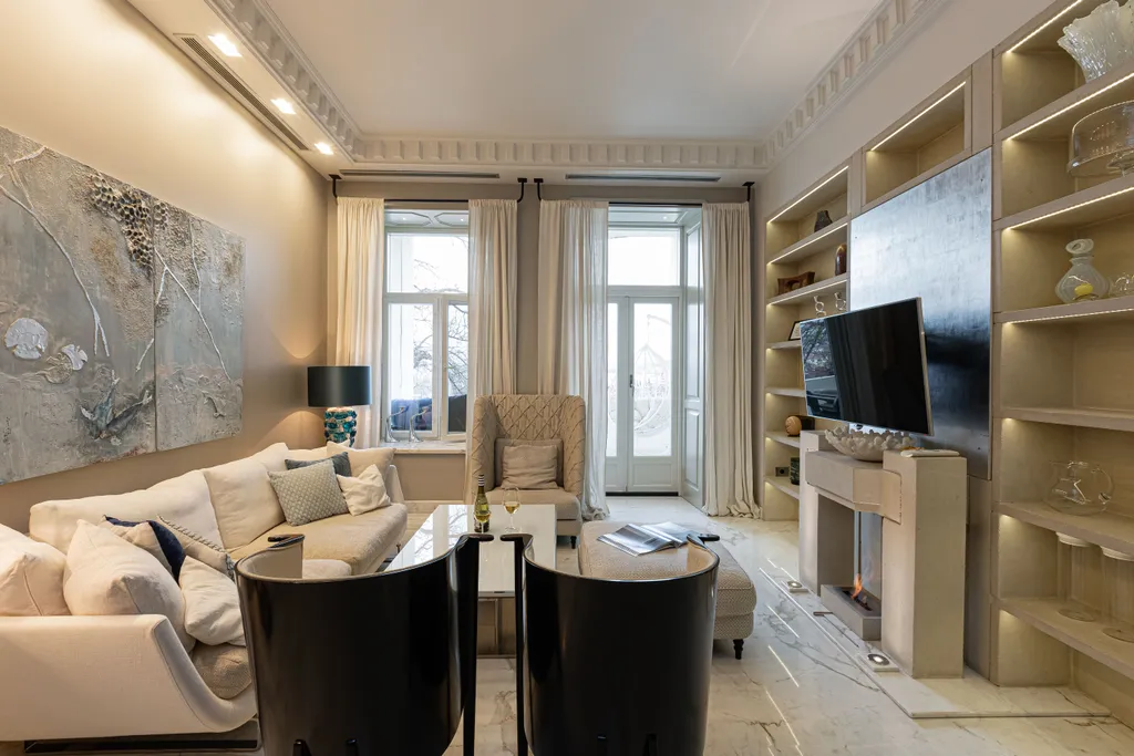 Апартаменты Аэрос с террасой и видом на море