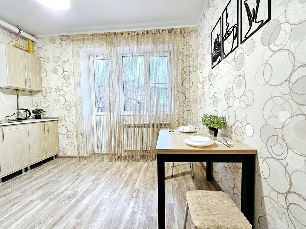 1-к квартира для 4 гостей недалеко от АГУ, АГТУ