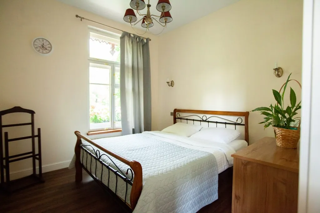 Квартира Флигель у водопада — аренда посуточно в Петергоф