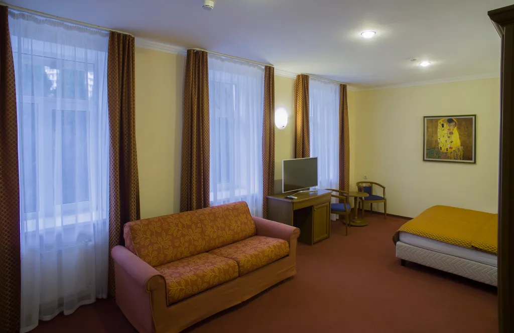 Простые покои