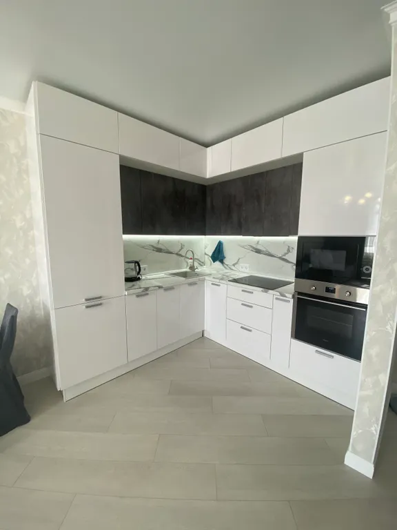 Квартира в центре с видом на город, с парковкой и закрытым двором