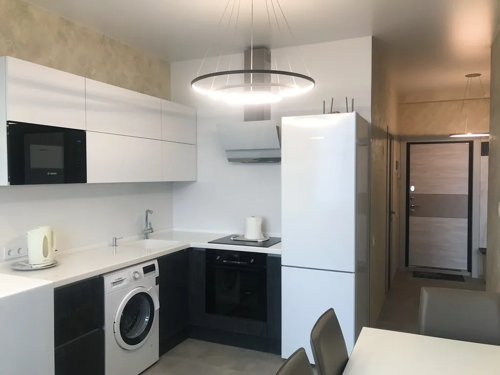 Моднейшая квартира в парковой зоне с видом на море