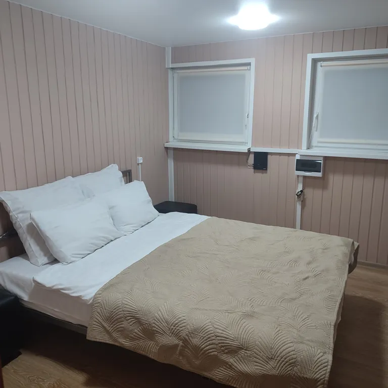 Коттедж Отдых в домике у леса (баня и джакузи входят в стоимость) — Кашира