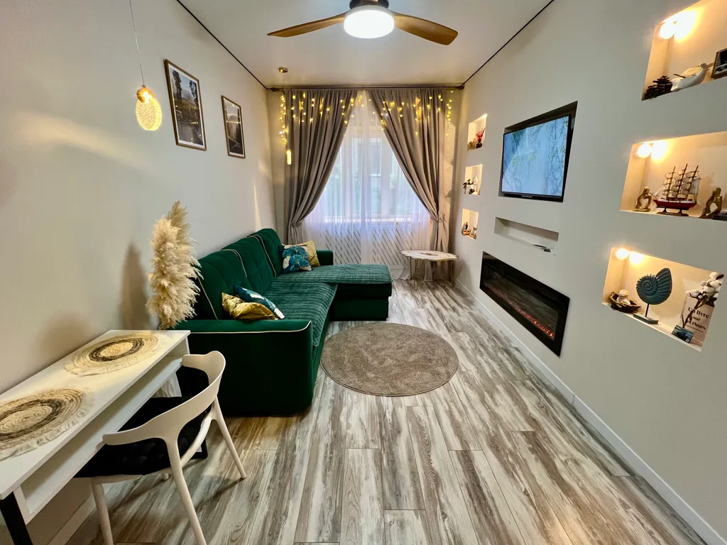 Дизайнерская квартира у набережной