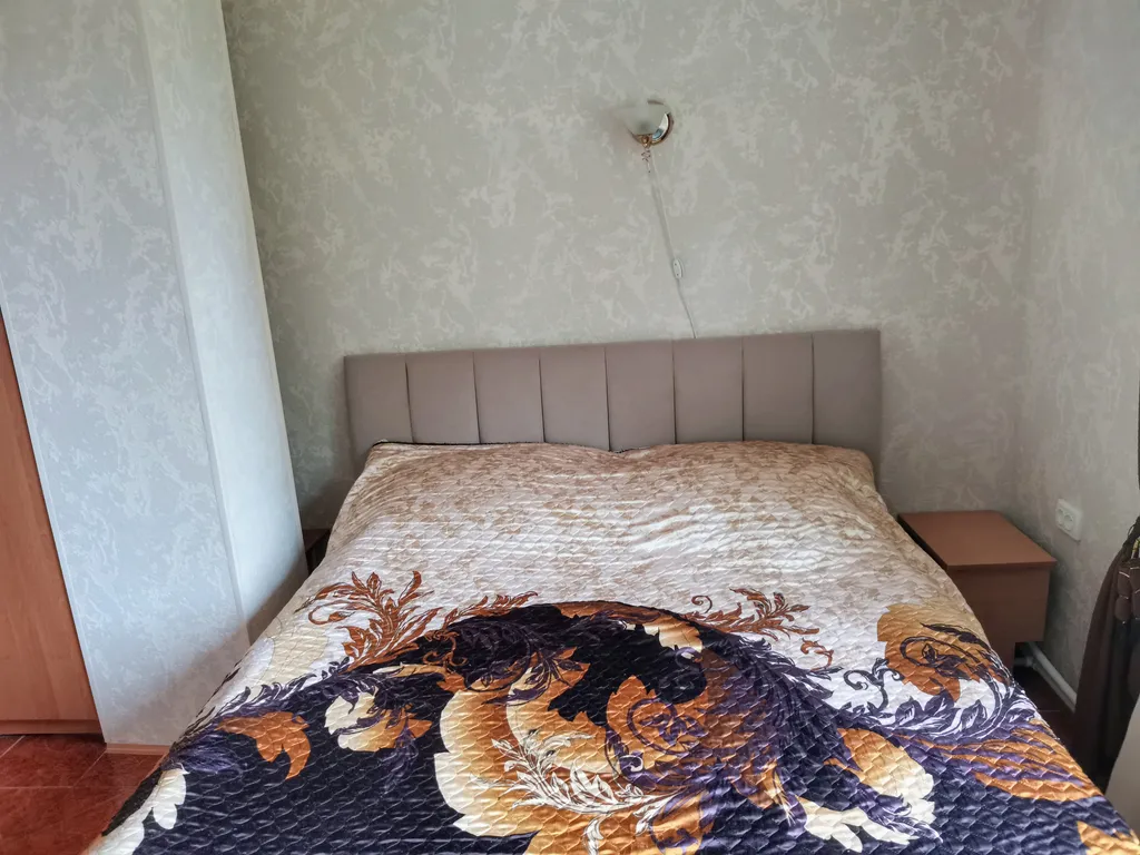 Двухэтажный котедж на берегу горного ручья