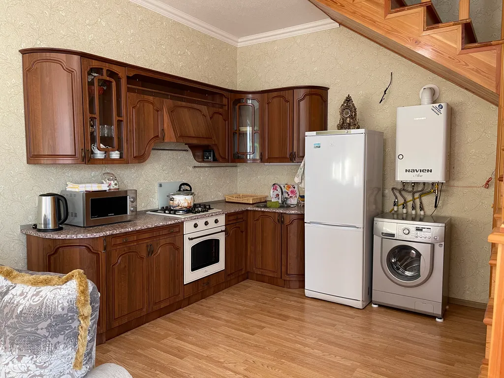 Дача на берегу моря в престижном районе