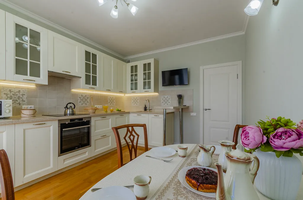 2 комнатная на центральной набережной Залива