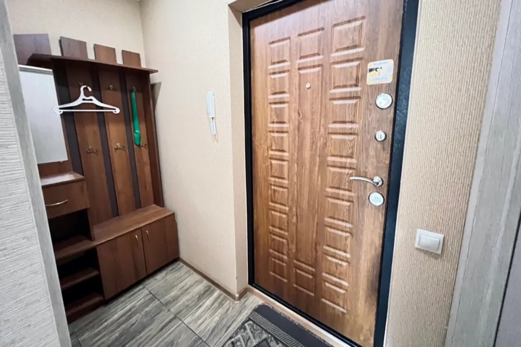 Уютная квартира возле метро Золотая Нива