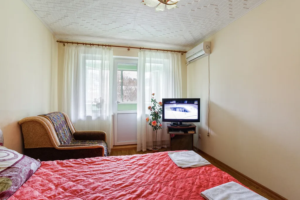 Квартира Уютная видовая квартира с удобным расположением — Ялта