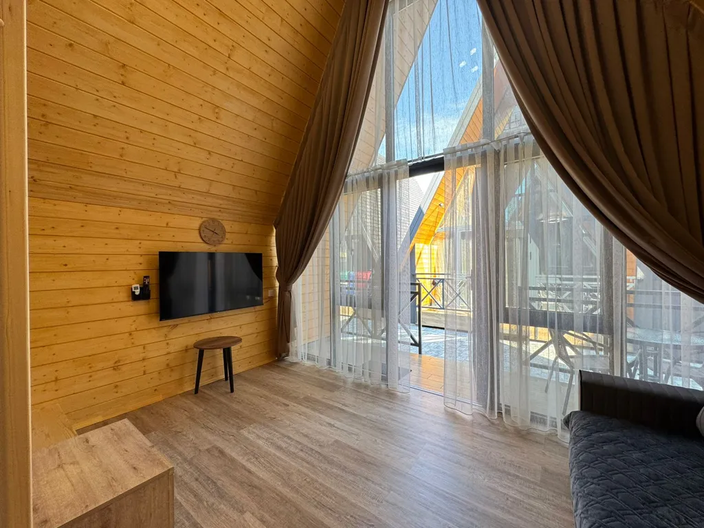 Уютный домик на берегу Черного моря