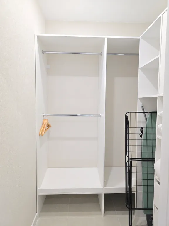 Современная,  комфортная квартира (ТЦ Арена, Аэропорт).