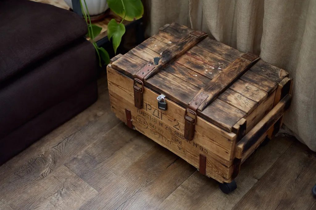 12-местный апартамент в ретро стиле с кинотеатром и Sony PS4