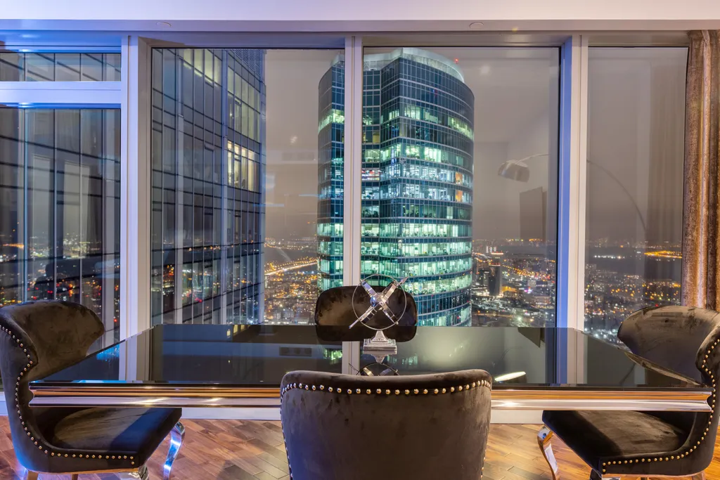 Lux Jacuzzi 58 floor