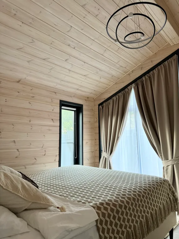 Дом с кедровой баней и чаном