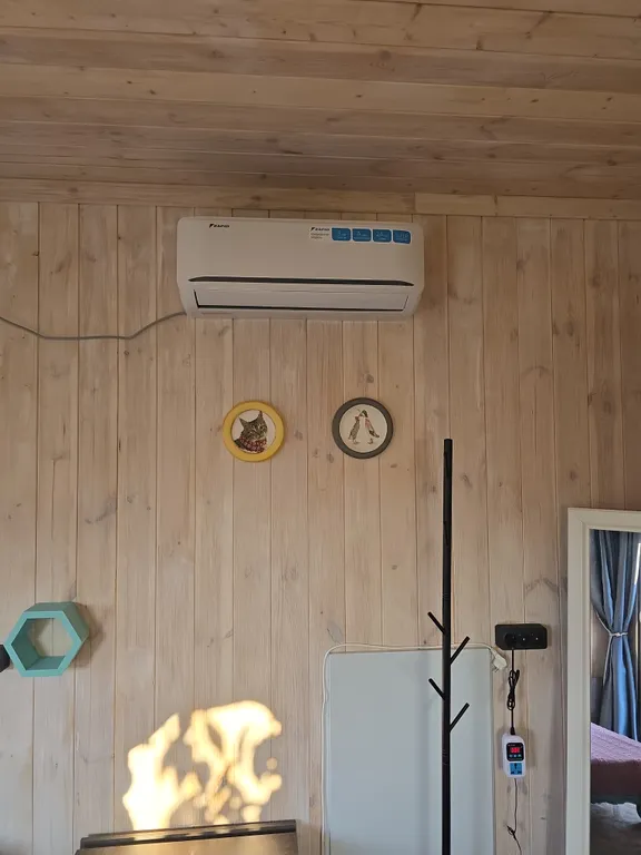 Коттедж Дом-студия Атмосфера с панорамой Азовского моря — Кучугуры