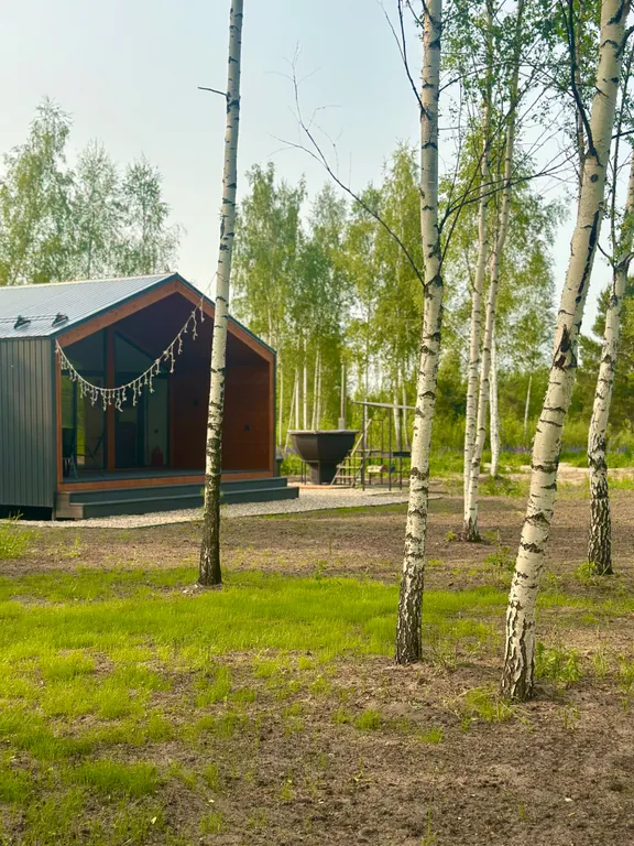 Коттедж у озера