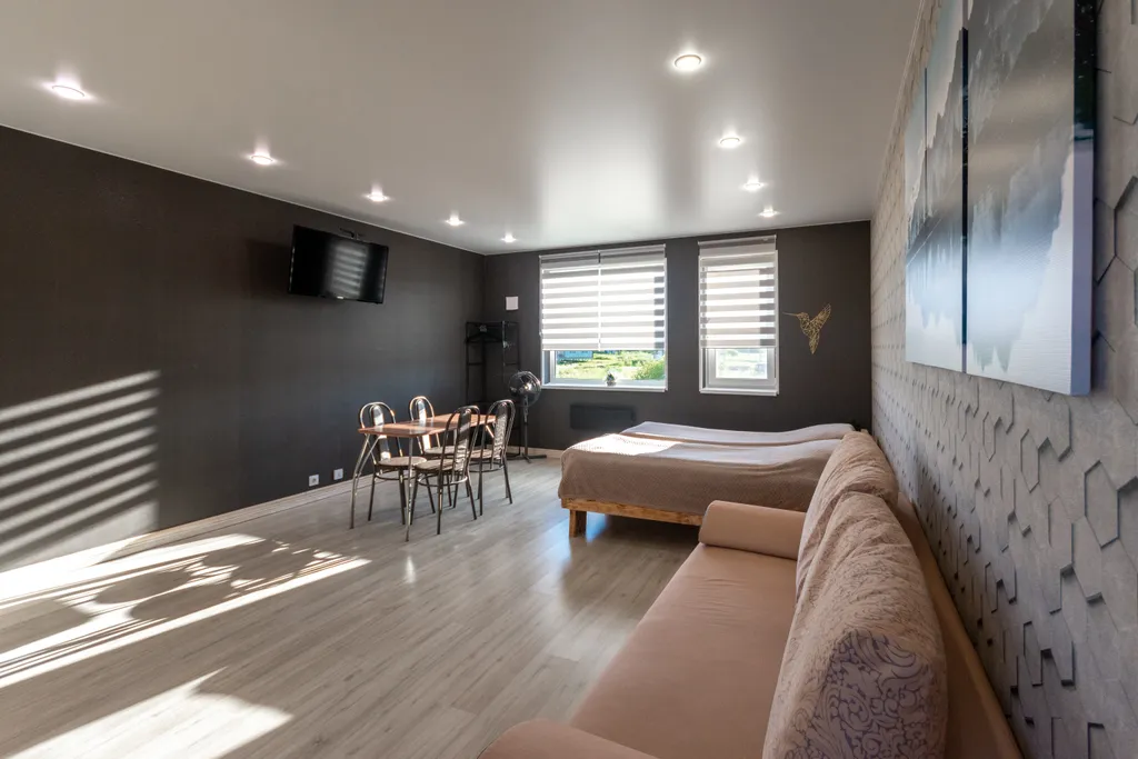 Уютный новый дом в тихом местечке