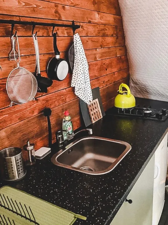 Коттедж 1-комнатный Дом — Волхов