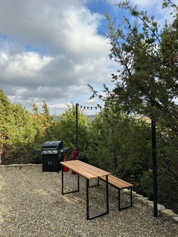 Коттедж Сосновый с джакузи на террасе