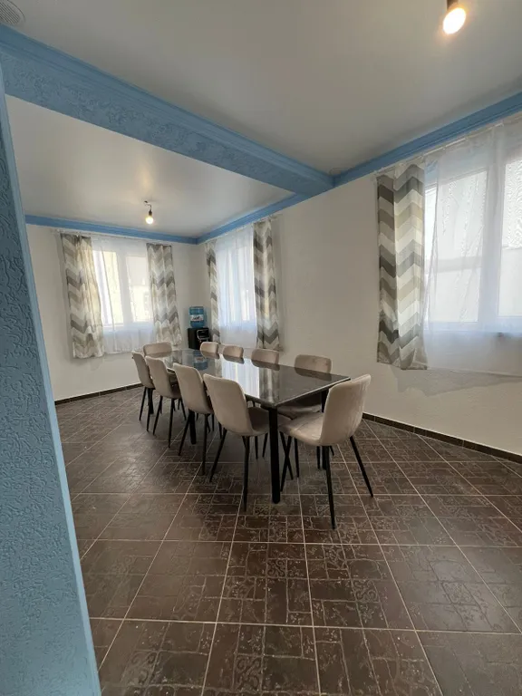 Вилла с бассейном