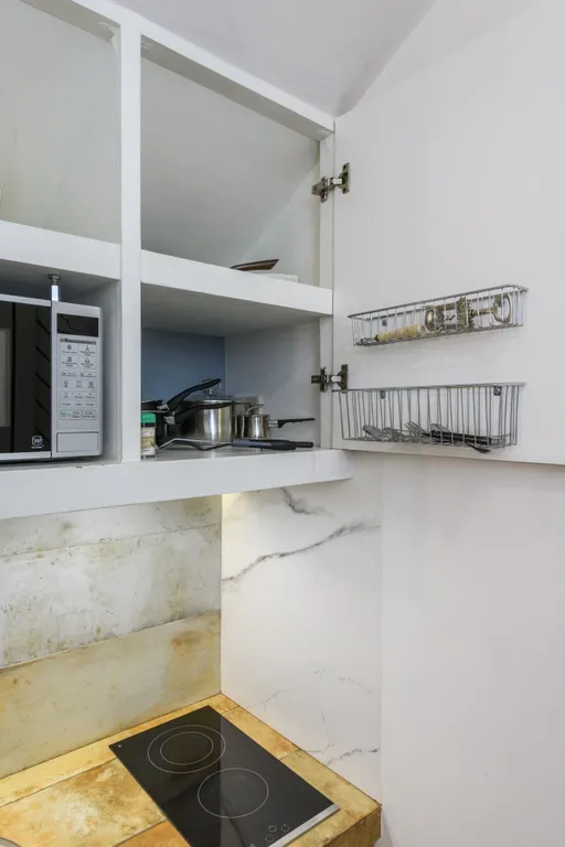 ЛАЙТ БЛИСС ДИЗАЙН-СТУДИЯ | 30 м² | Тихий уголок на возвышенности