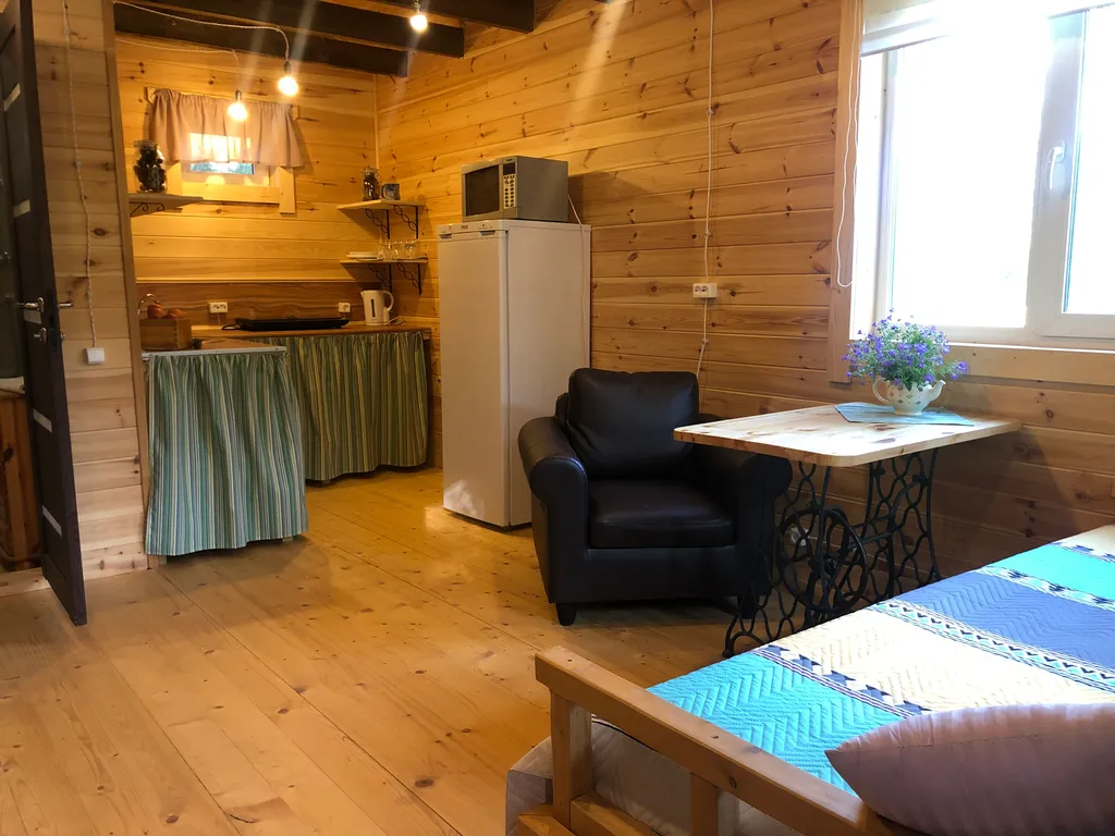 Коттедж Просторная дача рядом с лесом — Первомайское